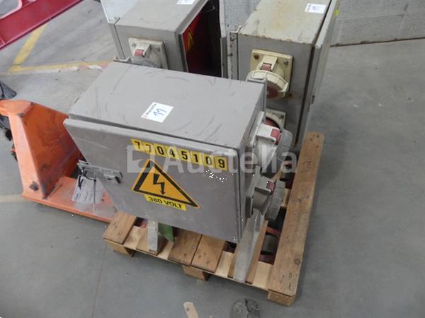 Grote foto 3 elektriciteitskasten op de bouwplaats 63a sterretjes doe het zelf en verbouw onderdelen en accessoires