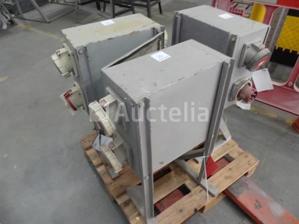 Grote foto 3 elektriciteitskasten op de bouwplaats 63a sterretjes doe het zelf en verbouw onderdelen en accessoires