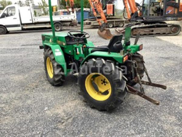 Grote foto ferrari 96 gelede tuinbouwtractor agrarisch tractoren