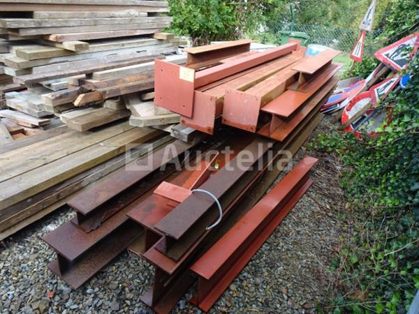 Grote foto een set van 10 verschillende stalen balken en 4 stalen palen doe het zelf en verbouw onderdelen en accessoires
