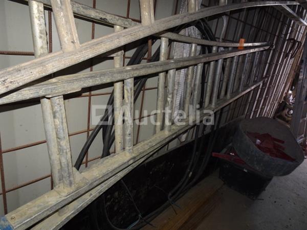 Grote foto een dubbelzijdige ladder van 18 sporten van vgs doe het zelf en verbouw onderdelen en accessoires