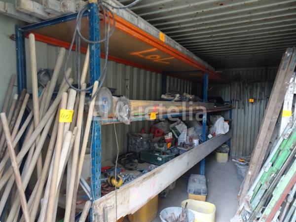 Grote foto een rek achtige plank 3 ladders 12 glad en balans van de inhoud van de witte container doe het zelf en verbouw onderdelen en accessoires