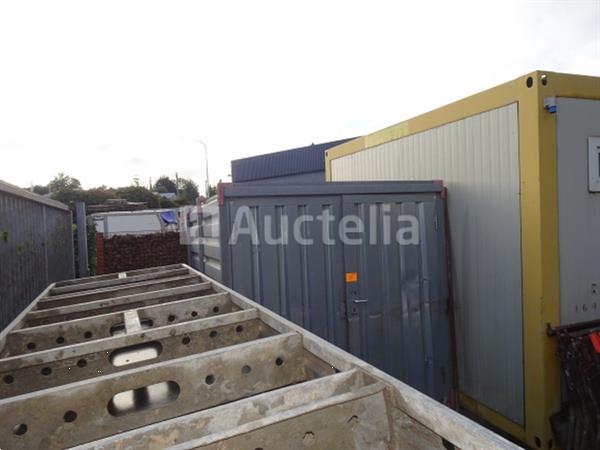 Grote foto een gegalvaniseerde container doe het zelf en verbouw onderdelen en accessoires