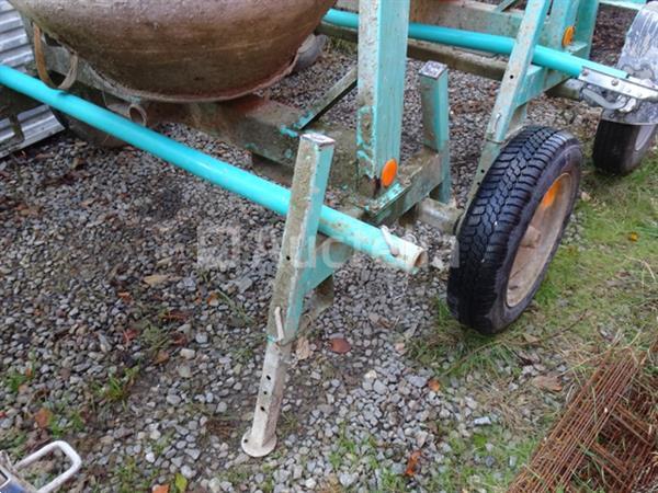 Grote foto een imer getrokken betonmixer doe het zelf en verbouw onderdelen en accessoires