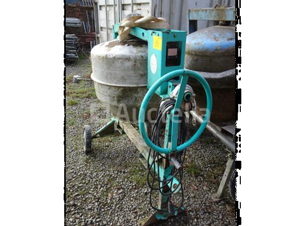 Grote foto een imer elektrische betonmixer doe het zelf en verbouw onderdelen en accessoires