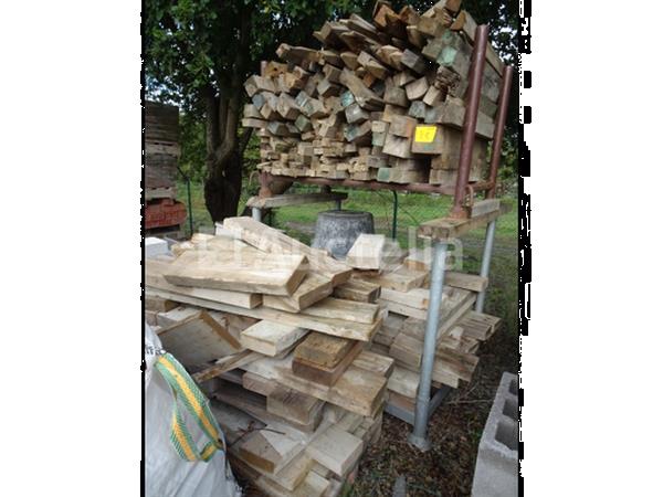 Grote foto veel verschillende planken wiggen houten planken doe het zelf en verbouw onderdelen en accessoires