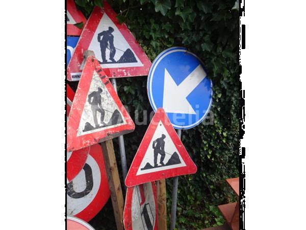 Grote foto veel verschillende verkeersborden doe het zelf en verbouw onderdelen en accessoires