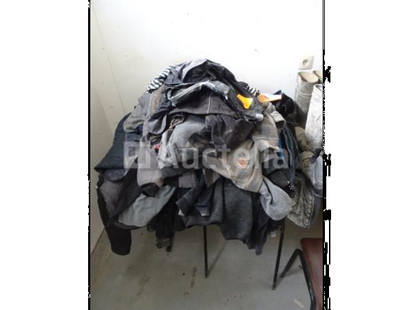 Grote foto een set werkkleding veiligheid doe het zelf en verbouw onderdelen en accessoires