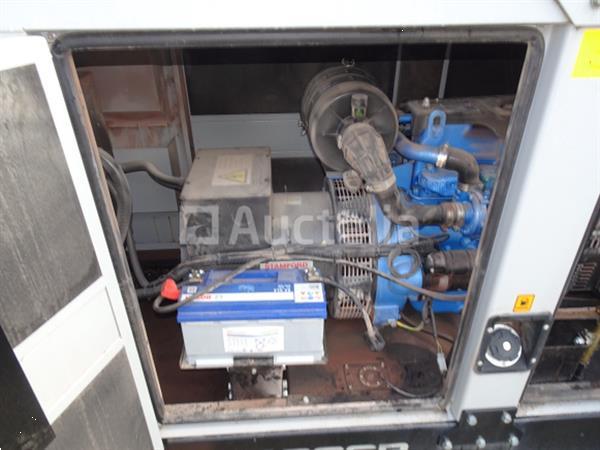 Grote foto een 32 kva generatoreenheid euroger maxi b32s 2022 doe het zelf en verbouw onderdelen en accessoires