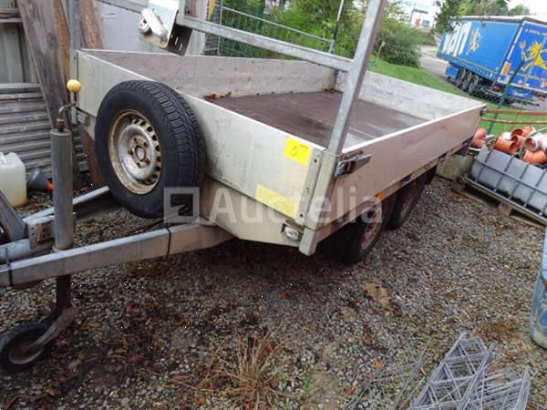 Grote foto een aanhangwagen 2 ess hapert xlhal200000654550 28 06 2002 2t doe het zelf en verbouw onderdelen en accessoires
