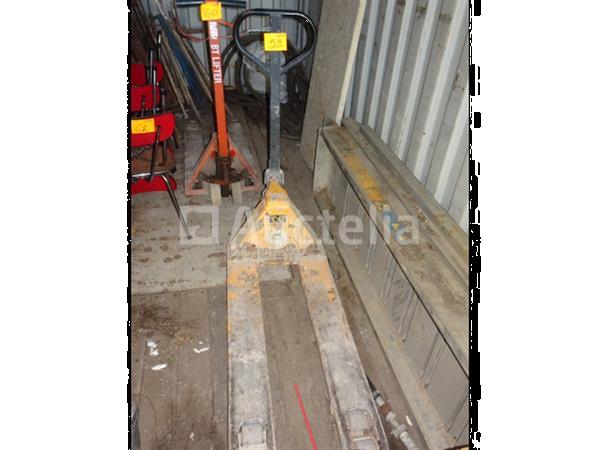 Grote foto een handpalet palletwagen doe het zelf en verbouw onderdelen en accessoires