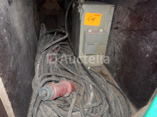 Grote foto 1 elektriciteitskast met kabels doe het zelf en verbouw onderdelen en accessoires
