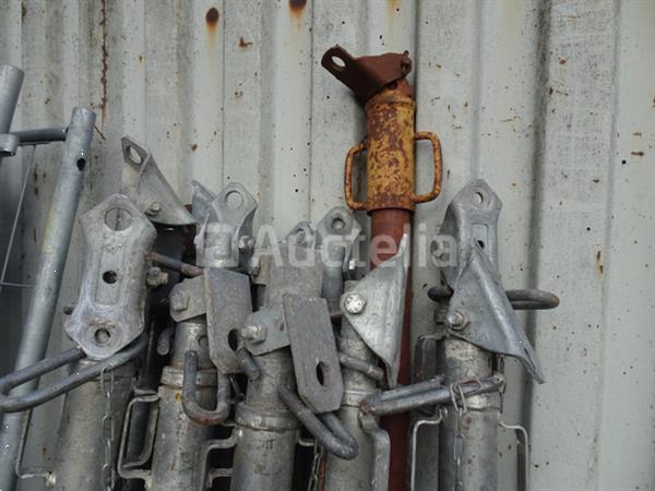 Grote foto een set van 17 muba rekwisieten doe het zelf en verbouw onderdelen en accessoires