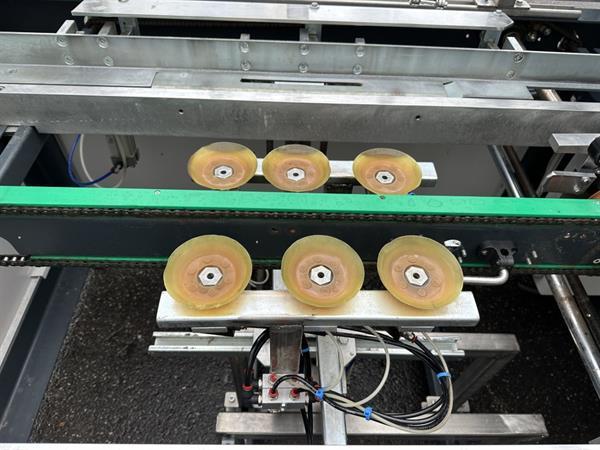 Grote foto s.m.i. smi vouwmachine voor kartonnen dozen met melton glue machine agrarisch tuinbouw