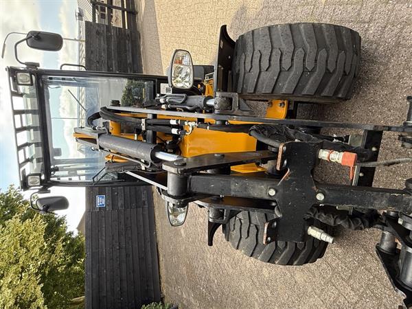 Grote foto jcb 403 bj 2022 met slechts 1240 uur top shovel agrarisch algemeen