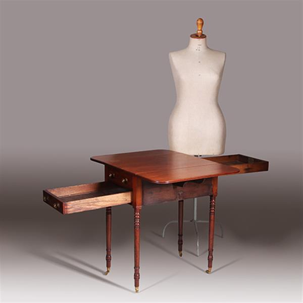 Grote foto bijzettafeltje met 2 opklapbare bladen en lange laden no.332450 antiek en kunst stoelen en banken