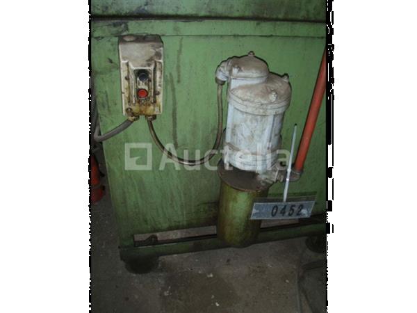 Grote foto interne referentie s0452 olieachtig reinigingsbassin met pomp doe het zelf en verbouw ijzerwaren en bevestigingsmiddelen