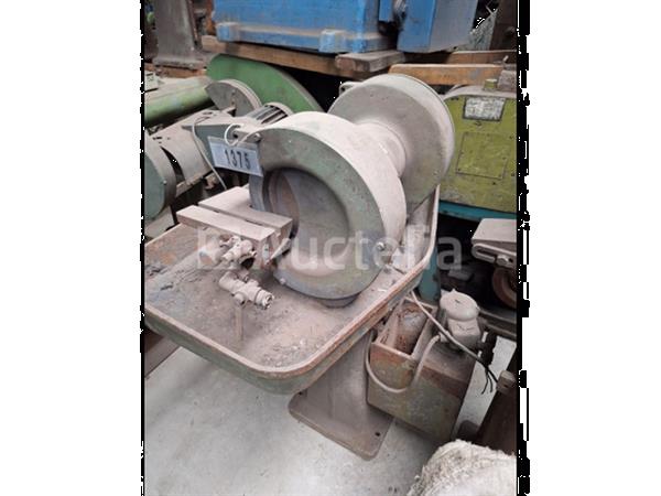 Grote foto interne referentie s1375 gereedschapsslijpframe met pomp 2 elbtalwerke slijpschijven doe het zelf en verbouw ijzerwaren en bevestigingsmiddelen