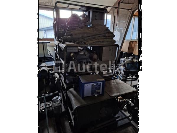 Grote foto interne ref s1467 6 oude militaire generatorset siemens 1150x480x720mm doe het zelf en verbouw ijzerwaren en bevestigingsmiddelen
