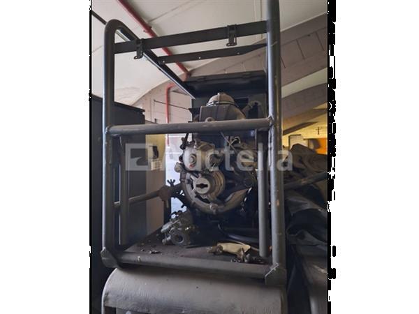 Grote foto interne ref s1467 6 oude militaire generatorset siemens 1150x480x720mm doe het zelf en verbouw ijzerwaren en bevestigingsmiddelen