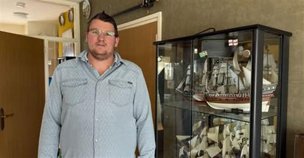 Grote foto bezoek het scheepsmodellen en soldaatjes museum contacten en berichten overige berichten