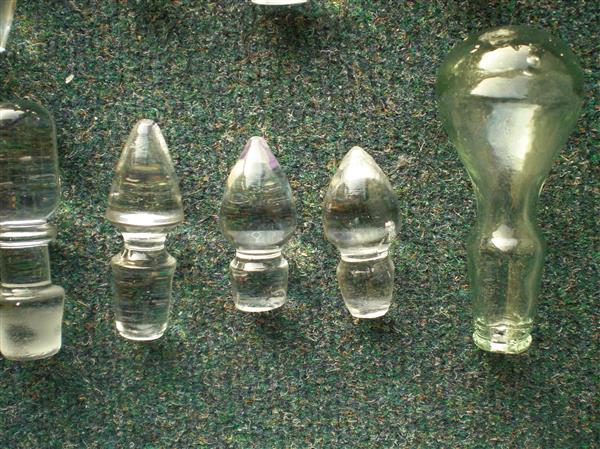 Grote foto 11 verschillende karaf stoppen glas kristal antiek en kunst glas en kristal