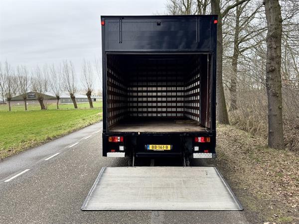 Grote foto mercedes benz vario 814d bakwagen camper foodtruck raceteam met achter sluitklep euro2 origine doe het zelf en verbouw vrachtwagens