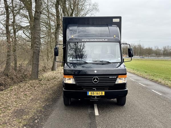 Grote foto mercedes benz vario 814d bakwagen camper foodtruck raceteam met achter sluitklep euro2 origine doe het zelf en verbouw vrachtwagens