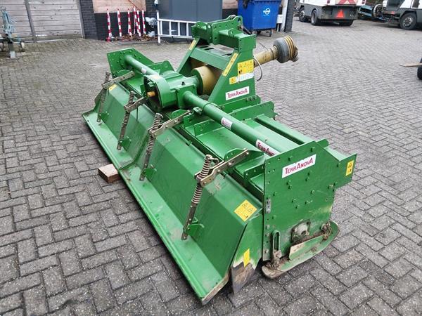 Grote foto terranova 280 grondfrees agrarisch akkerbouw
