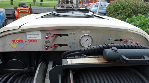 Grote foto rom 900 hogedruk rioolreinigingsaanhanger agrarisch pompen