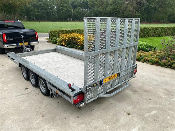 Grote foto hulco machinetransporter aanhanger 2022 lange klep agrarisch aanhangwagens