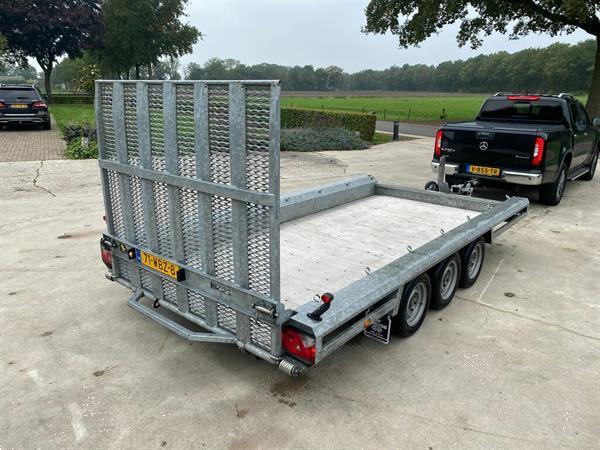 Grote foto hulco machinetransporter aanhanger 2022 lange klep agrarisch aanhangwagens