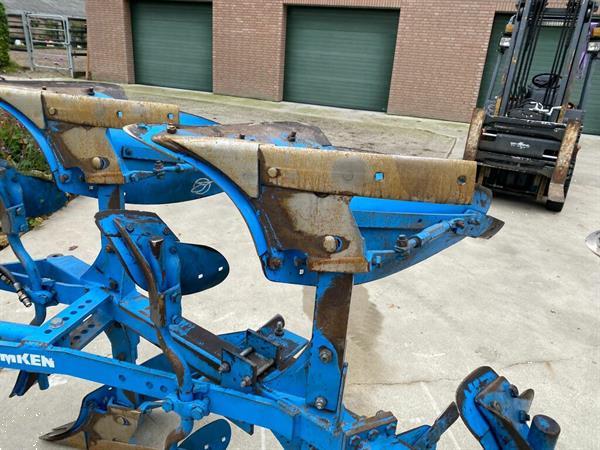 Grote foto lemken opal 90 3 schaar pleog agrarisch ploegen