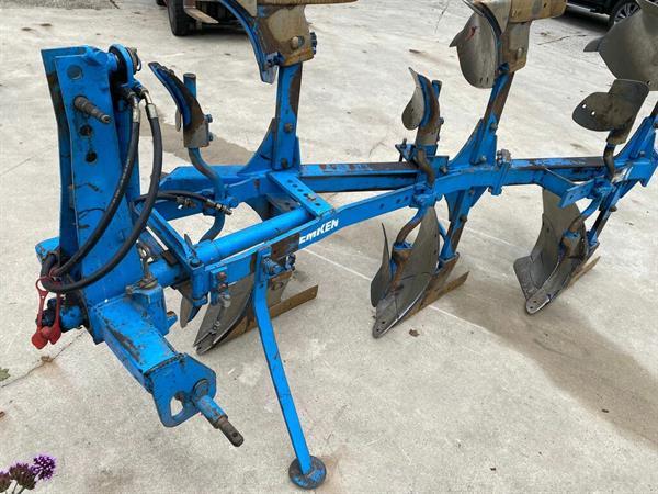 Grote foto lemken opal 90 3 schaar pleog agrarisch ploegen