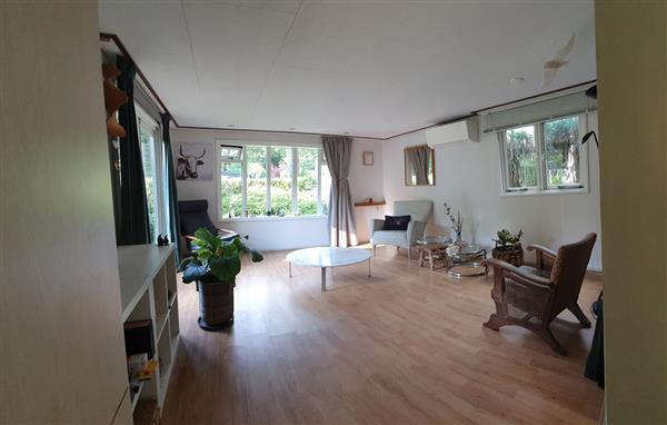 Grote foto recreatiechalet met eigen grond huizen en kamers recreatiewoningen