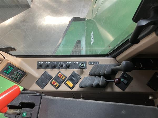 Grote foto john deere 2264. agrarisch maaidorsers