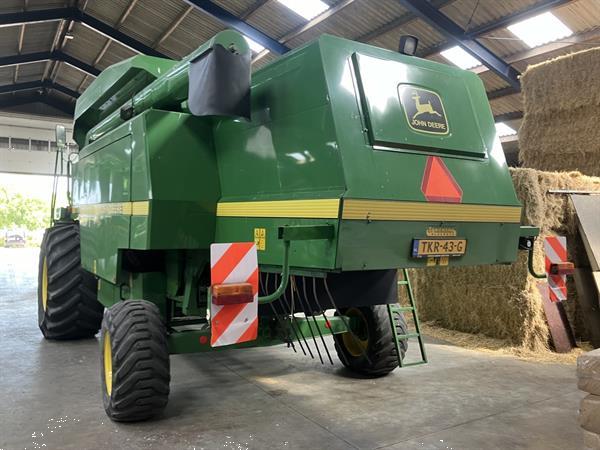 Grote foto john deere 2264. agrarisch maaidorsers