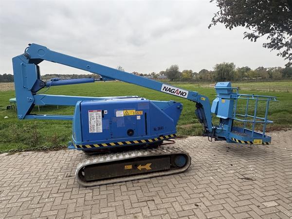 Grote foto hoogwerker rupshoogwerker nagano 090 maeda hitachi hx doe het zelf en verbouw hoogwerkers