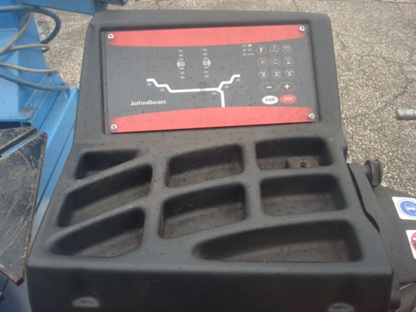 Grote foto banden apparaat du quesne 110 en balanceermachine auto diversen gereedschap