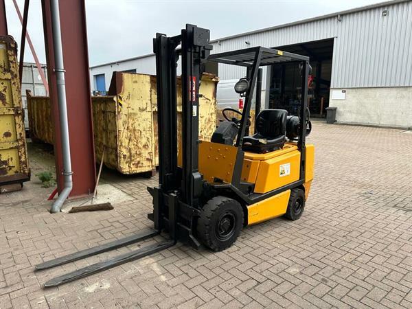 Grote foto vs 22412 lpg heftruck jungheinrich tfg 20af 3.210mm agrarisch heftrucks