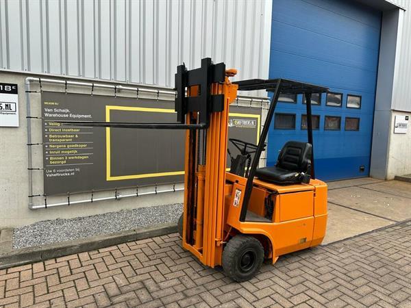 Grote foto vs 22431 elektrische triplex heftruck still efg 1.5 freelift agrarisch heftrucks