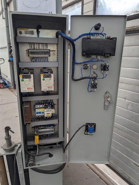 Grote foto youngsunpack europe mh fg 1000a wps palletwikkelaar agrarisch tuinbouw