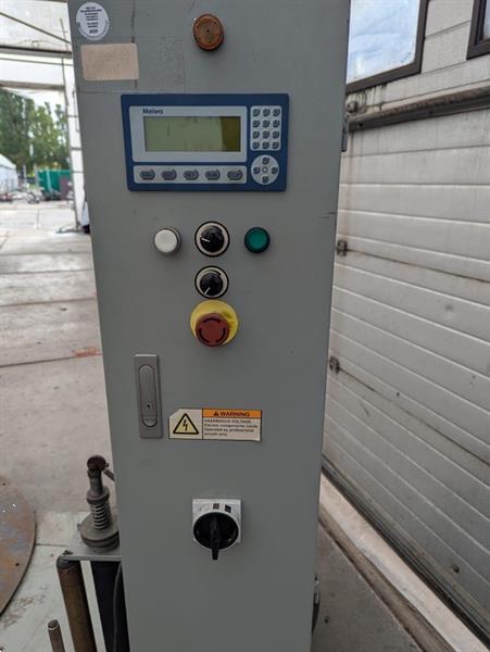 Grote foto youngsunpack europe mh fg 1000a wps palletwikkelaar agrarisch tuinbouw