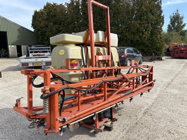 Grote foto agrifac douven veldspuit agrarisch onkruidbestrijding