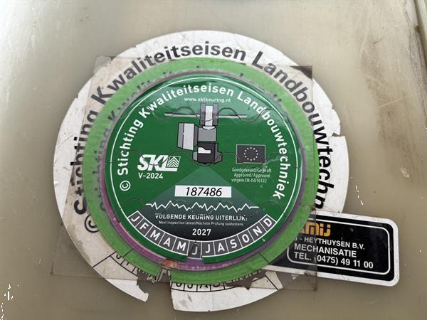Grote foto agrifac douven veldspuit agrarisch onkruidbestrijding