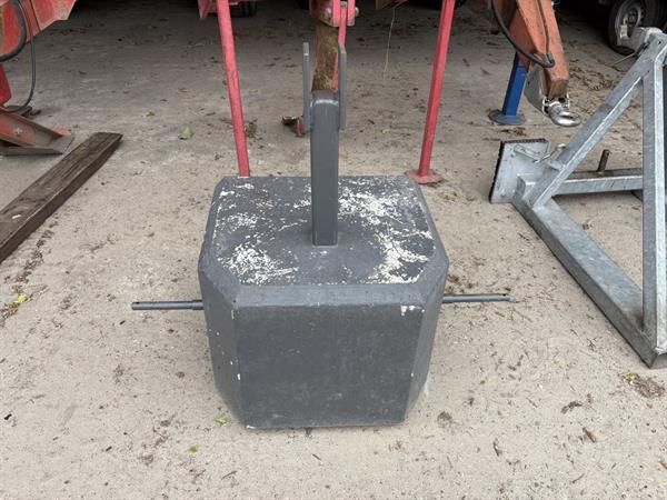 Grote foto fendt smalspoor frontgewicht 400 kg agrarisch algemeen