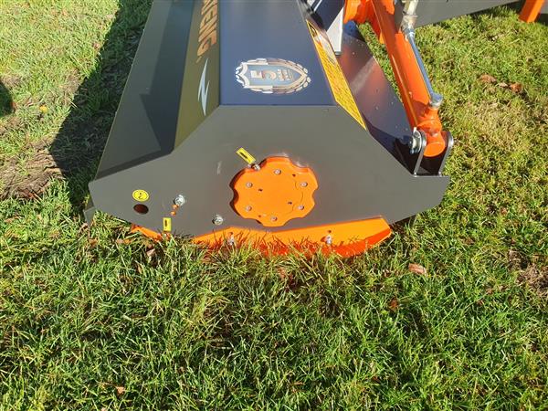Grote foto mateng verstekmaaier vgm mini 100 agrarisch mechanisatie