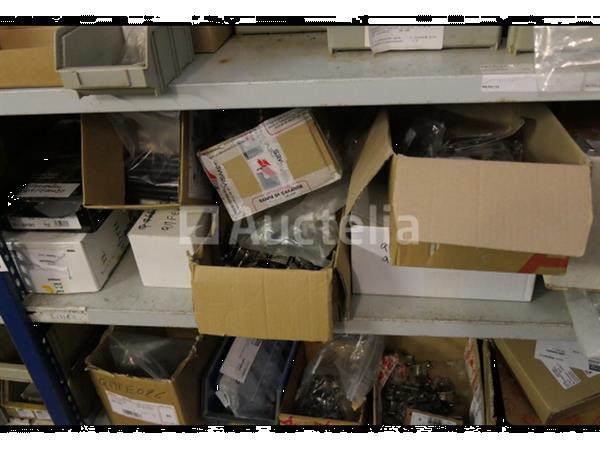 Grote foto verkoop van diverse hardware keukenkastscharnieren deursloten ... doe het zelf en verbouw onderdelen en accessoires