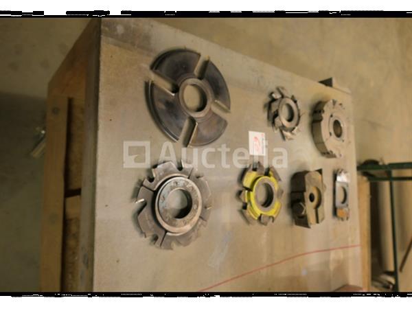 Grote foto 7 frezen met verschillende profielen doe het zelf en verbouw ijzerwaren en bevestigingsmiddelen