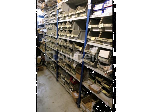 Grote foto decoratieve hardware handgrepen en laarzen sloten van ijzer en messing diversen doe het zelf en verbouw onderdelen en accessoires